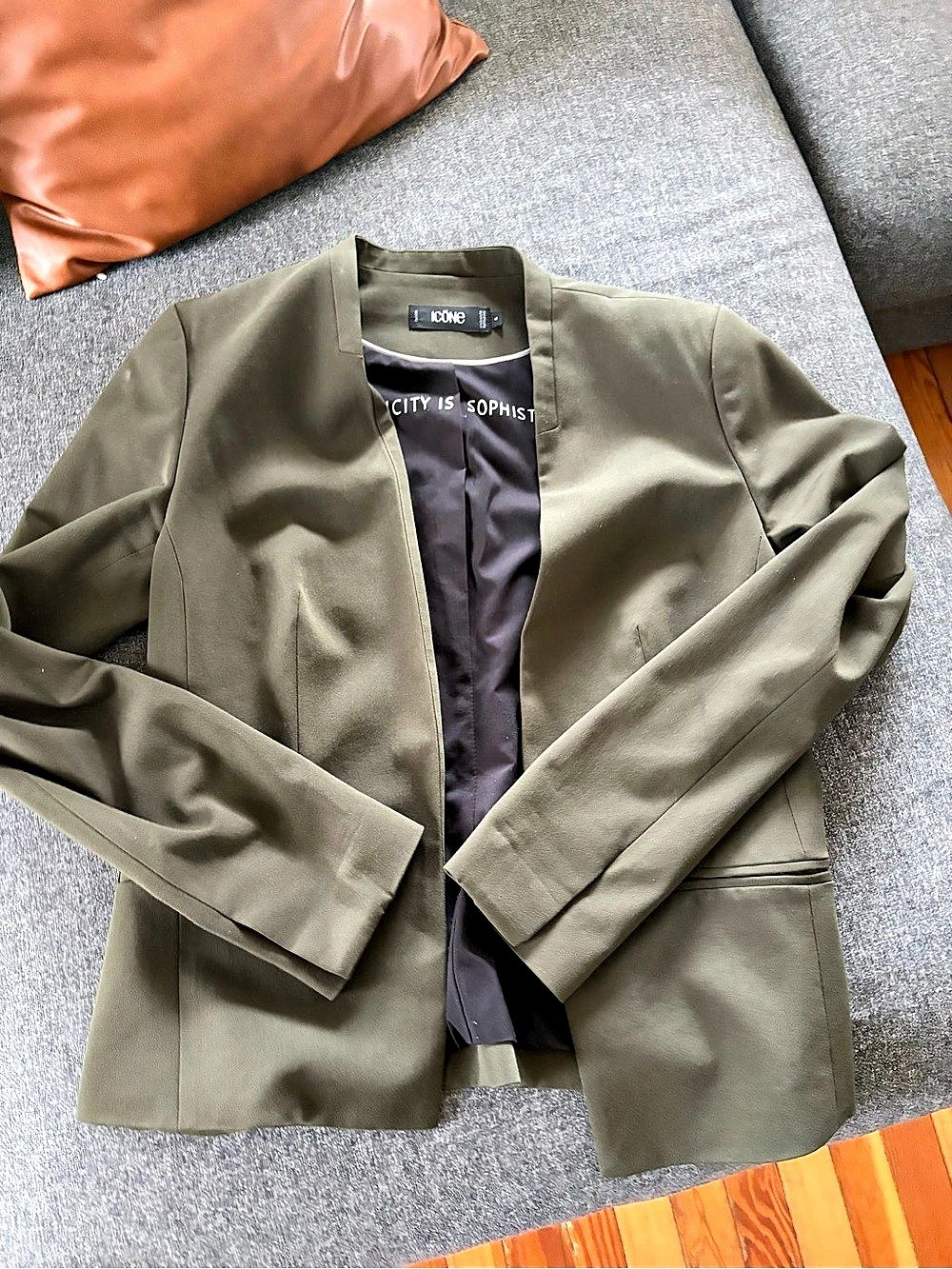 ICONE Women's Blazer Green Size 8 Like New